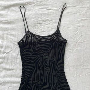 réalisation par zebra print dress